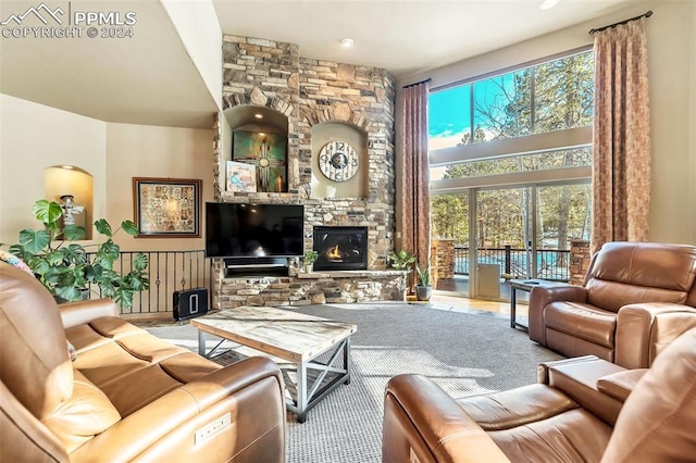 living room featuring a fireplace