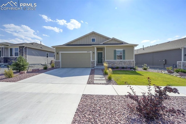 craftsman-style house with a front yard and a garage