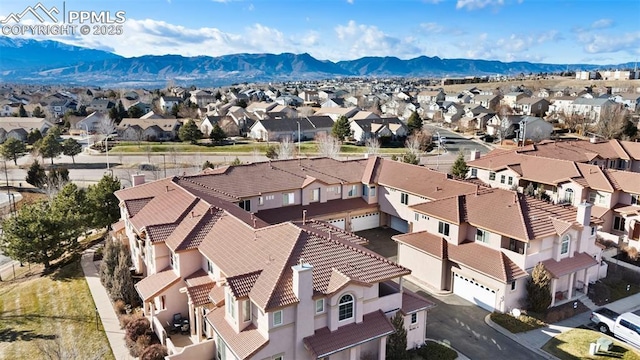 bird's eye view featuring a mountain view