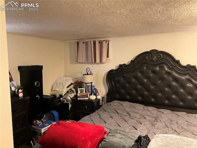 bedroom with a textured ceiling