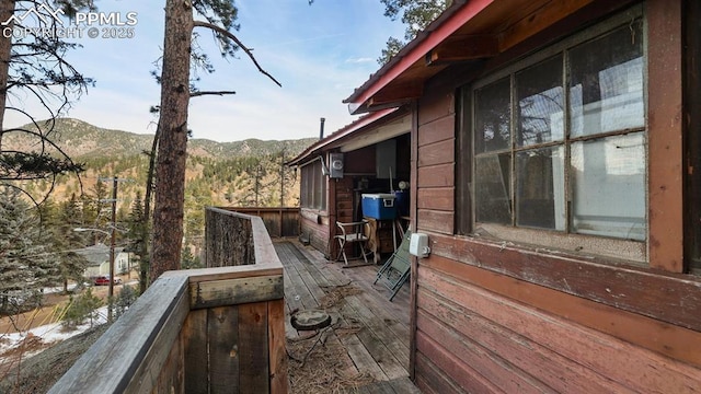 exterior space with a mountain view