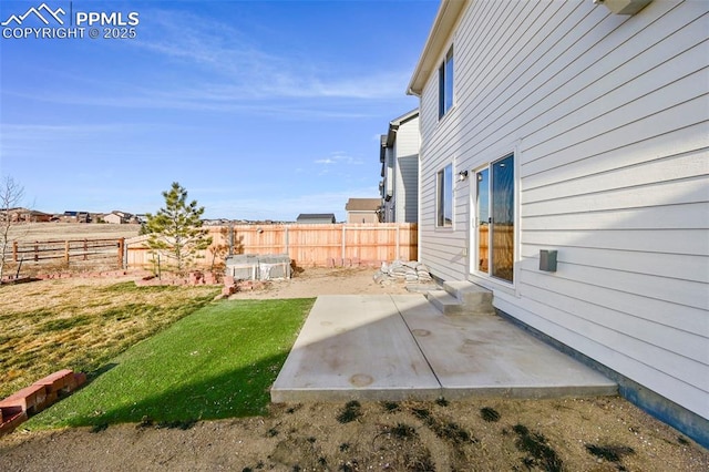 view of yard with a patio area