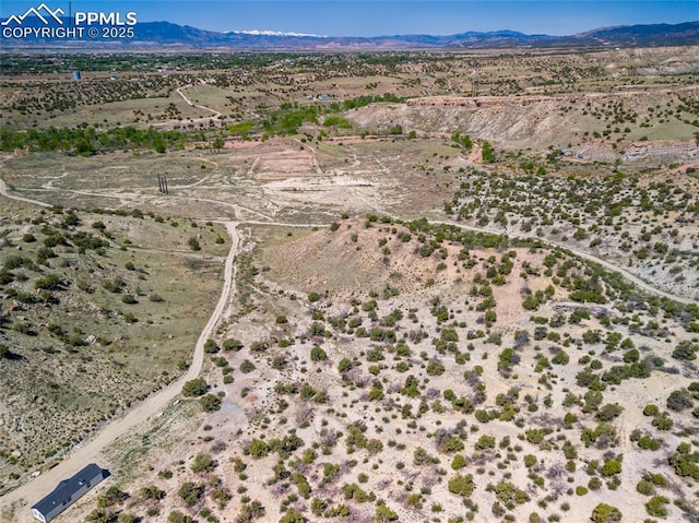 bird's eye view featuring a mountain view