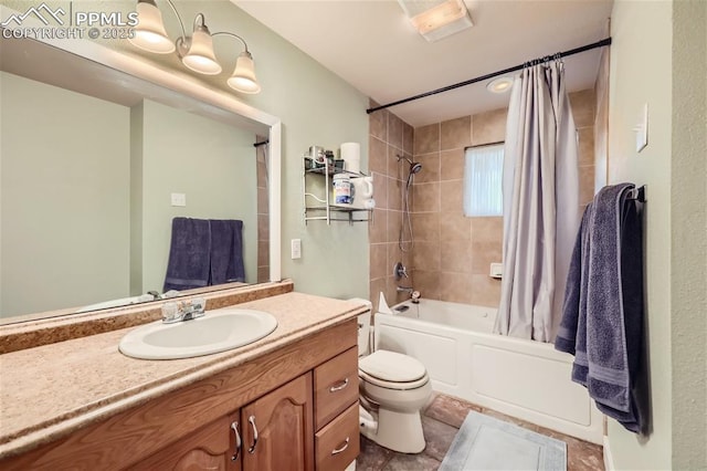 full bathroom with shower / bath combo with shower curtain, vanity, and toilet