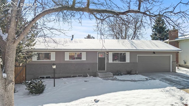 view of front of house featuring a garage