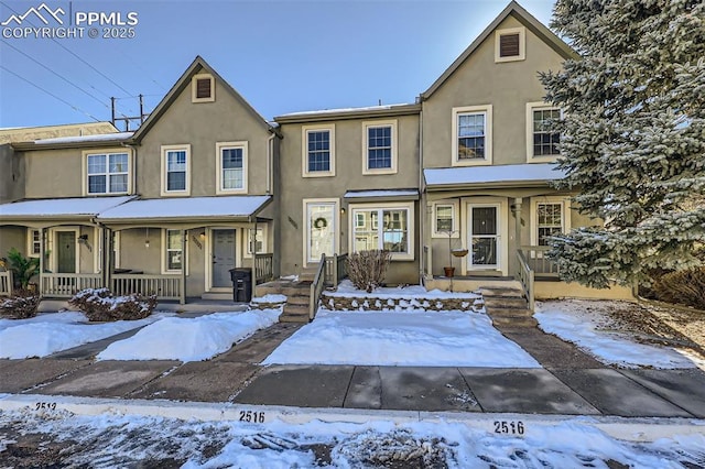 view of front of house with covered porch