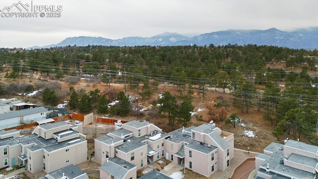 bird's eye view featuring a mountain view