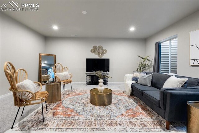 living room with carpet flooring