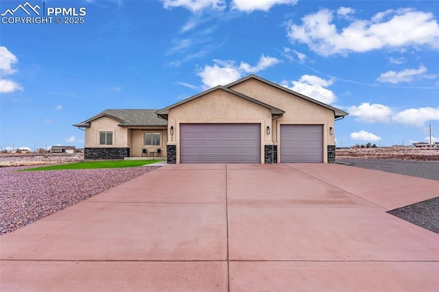 view of front of house featuring a garage