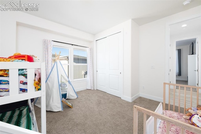 view of carpeted bedroom