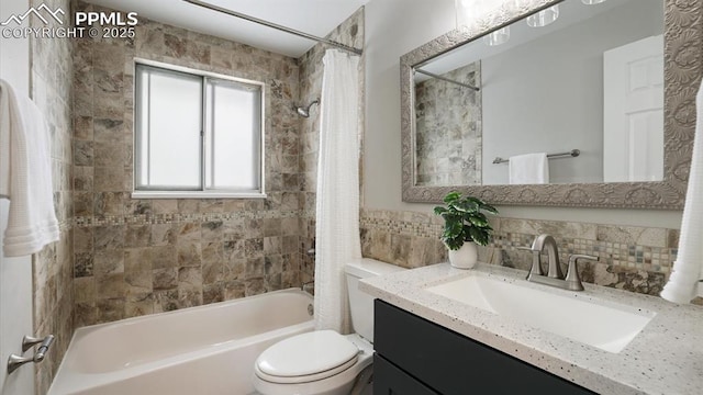 full bathroom featuring decorative backsplash, vanity, shower / bath combination with curtain, and toilet