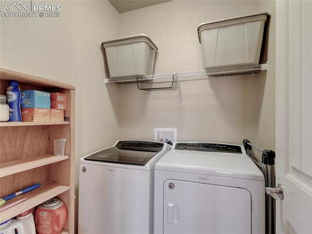 1235 Woodmoor Acres Dr, Monument, CO 80132 - clothes washing area with washer and dryer