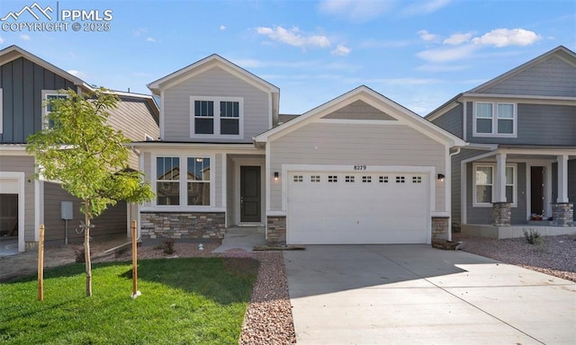 craftsman-style house with a garage and a front yard