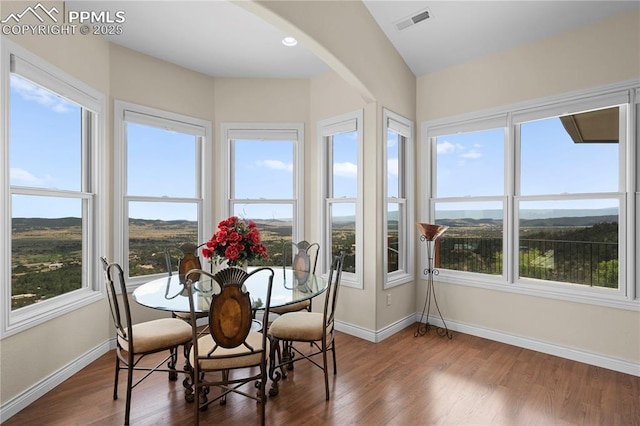 sunroom featuring a healthy amount of sunlight