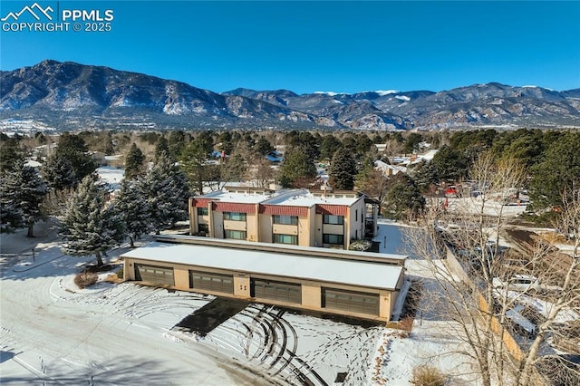 property view of mountains