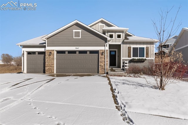 view of front of house with a garage