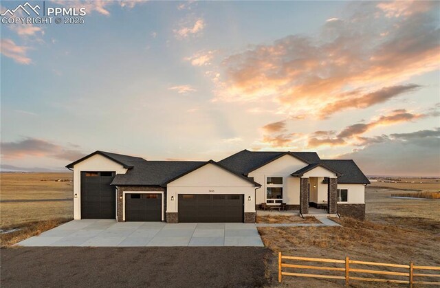 view of front of home featuring a garage