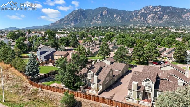 bird's eye view with a mountain view