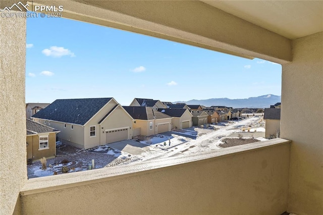 balcony featuring a mountain view