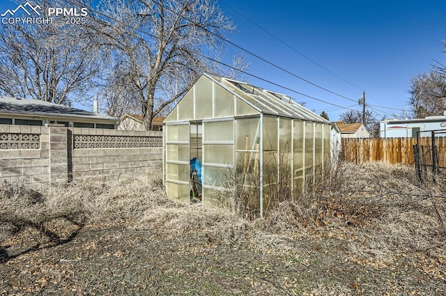 view of outdoor structure