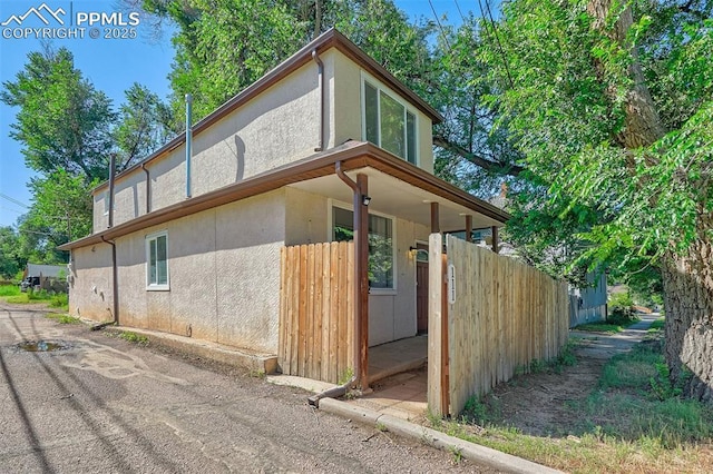 view of home's exterior