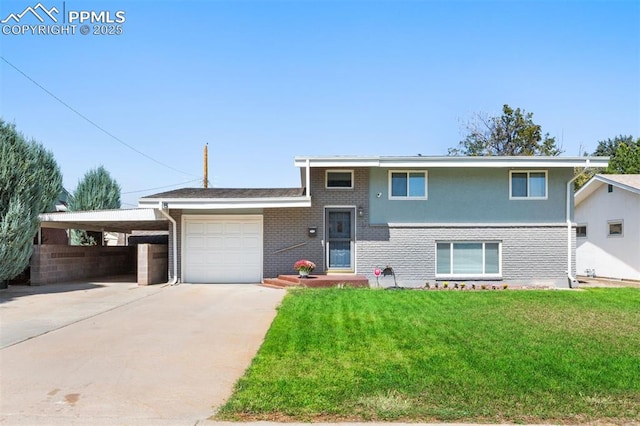 view of front facade with a garage, a carport, and a front lawn