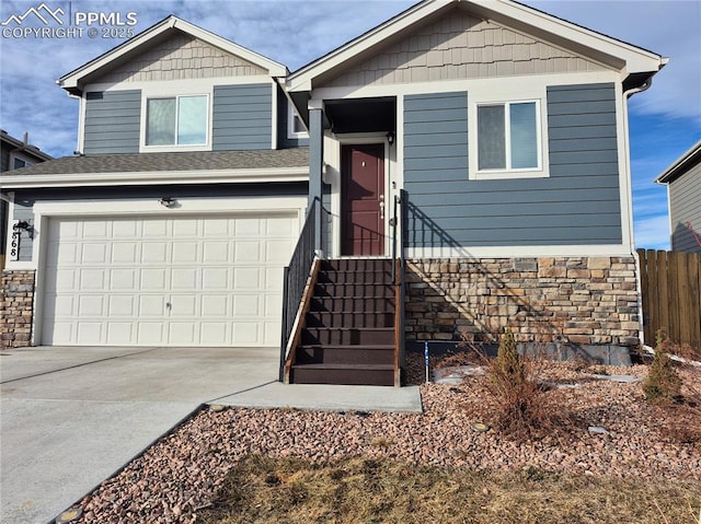 view of front facade with a garage