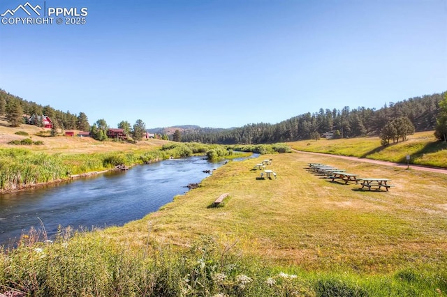 water view featuring a rural view