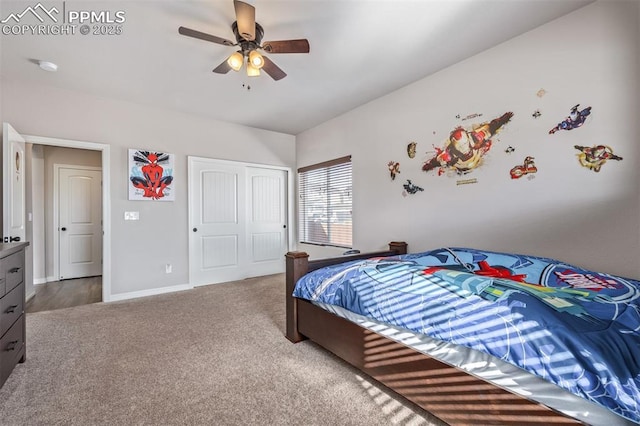 bedroom featuring a closet, ceiling fan, and carpet