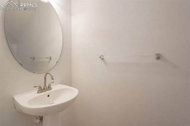 bathroom with sink