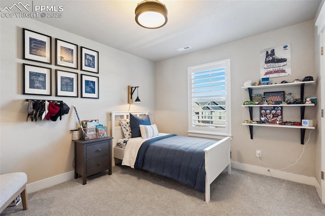 view of carpeted bedroom