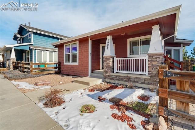 view of front of home with covered porch