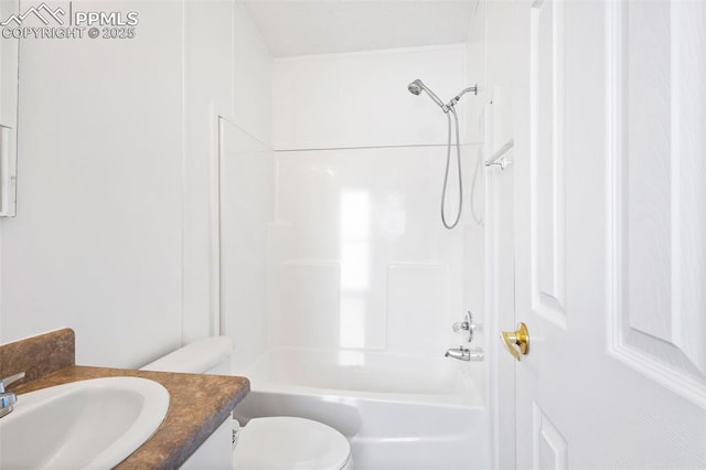 full bathroom featuring vanity, toilet, and shower / bathing tub combination