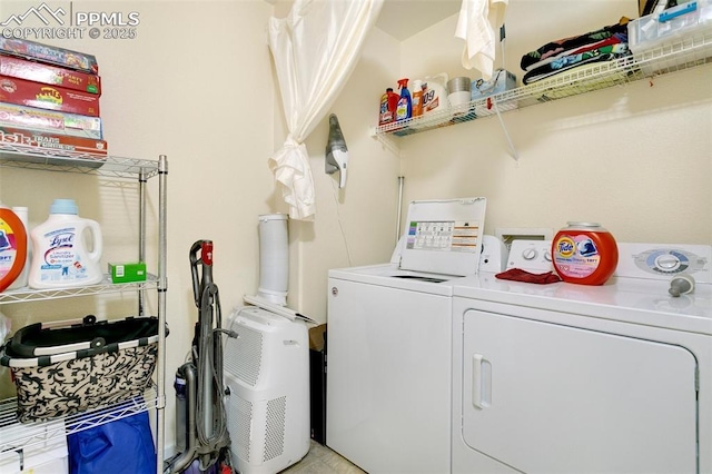 laundry room featuring washer and dryer