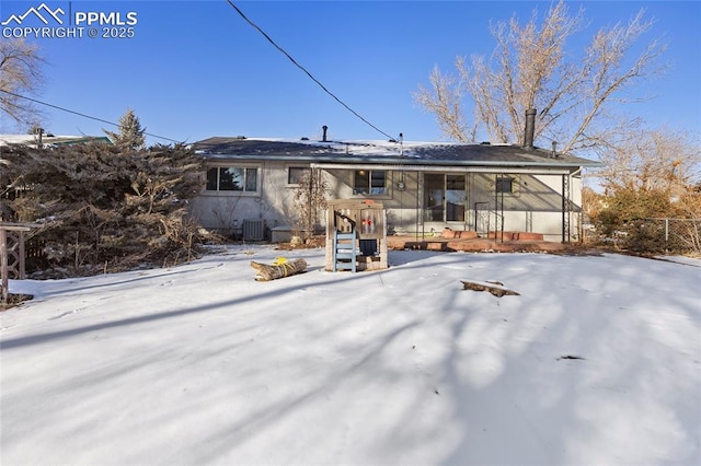 view of front of property featuring central AC unit