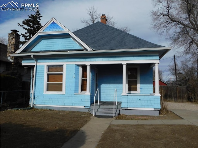 view of front of home featuring covered porch