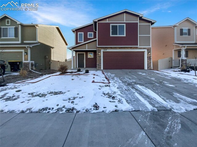 view of front of house featuring a garage