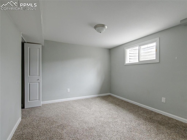 view of carpeted spare room