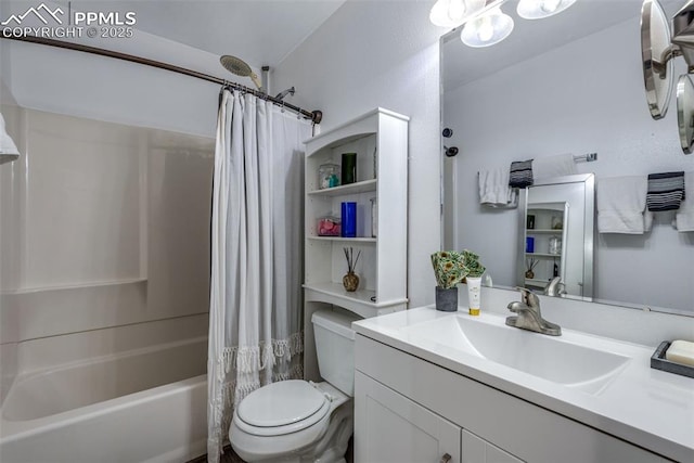 full bathroom featuring toilet, shower / tub combo, and vanity