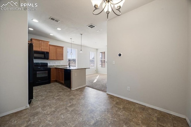 kitchen featuring sink, decorative light fixtures, a chandelier, kitchen peninsula, and black appliances