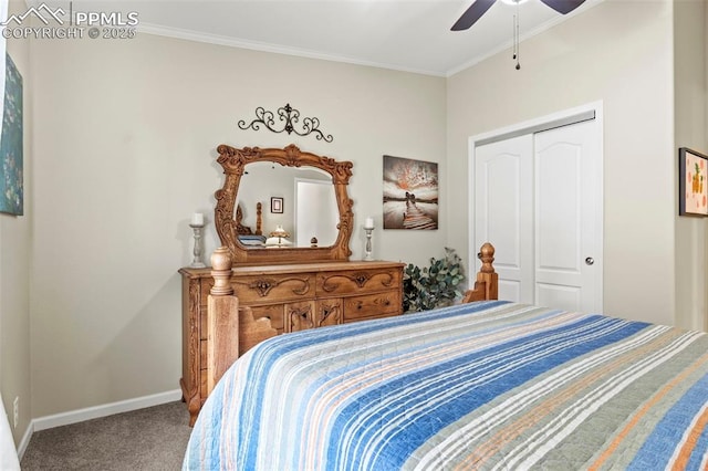 carpeted bedroom featuring crown molding, a closet, and ceiling fan