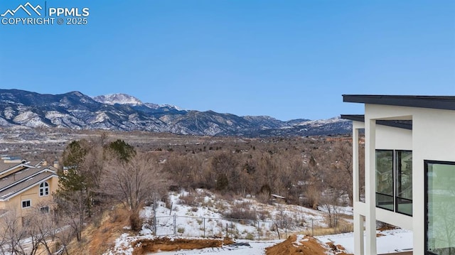 view of mountain feature