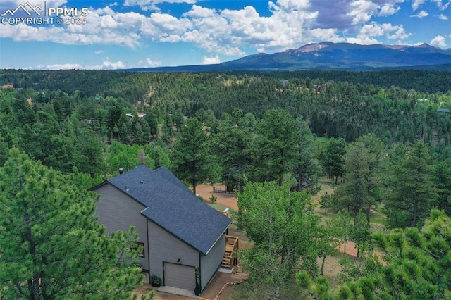 bird's eye view with a mountain view