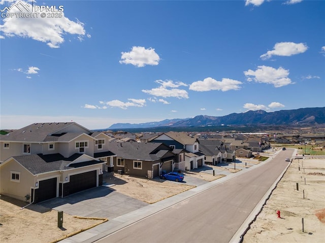 view of mountain feature with a residential view
