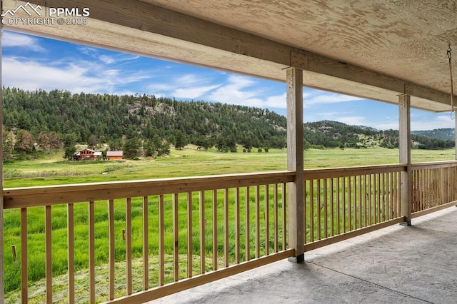 1636 Lakemoor Dr, Florissant, CO 80816 - exterior space featuring a view of trees