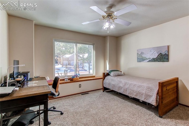 bedroom featuring carpet floors and ceiling fan