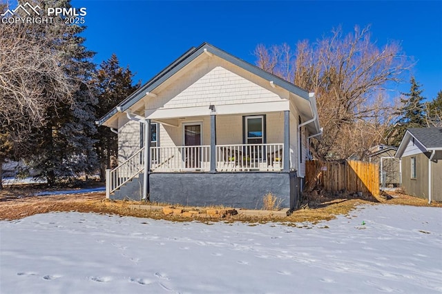 bungalow-style house featuring covered porch