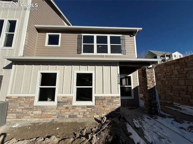 view of rear view of house