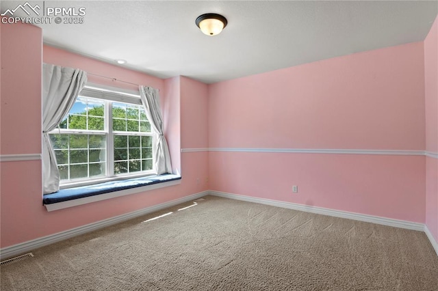 empty room with carpet