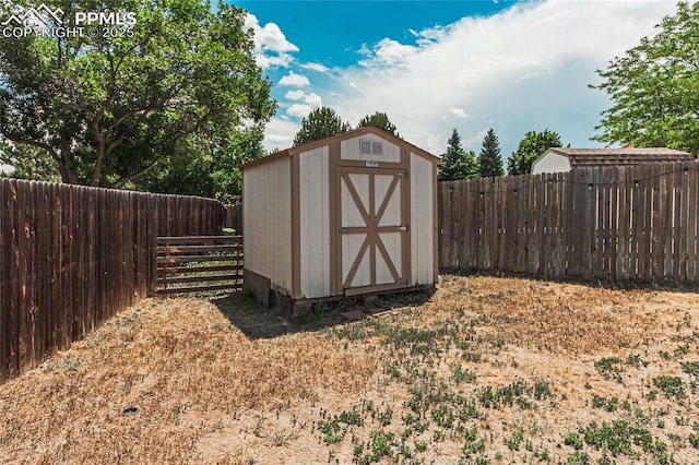 view of outbuilding